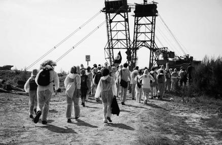 Ende Gelände! Ende Gelände!