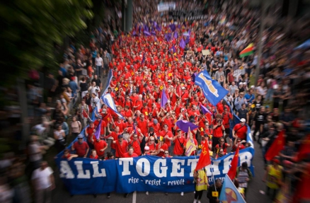 Demo: Grenzenlose Solidarität Demo: Grenzenlose Solidarität
